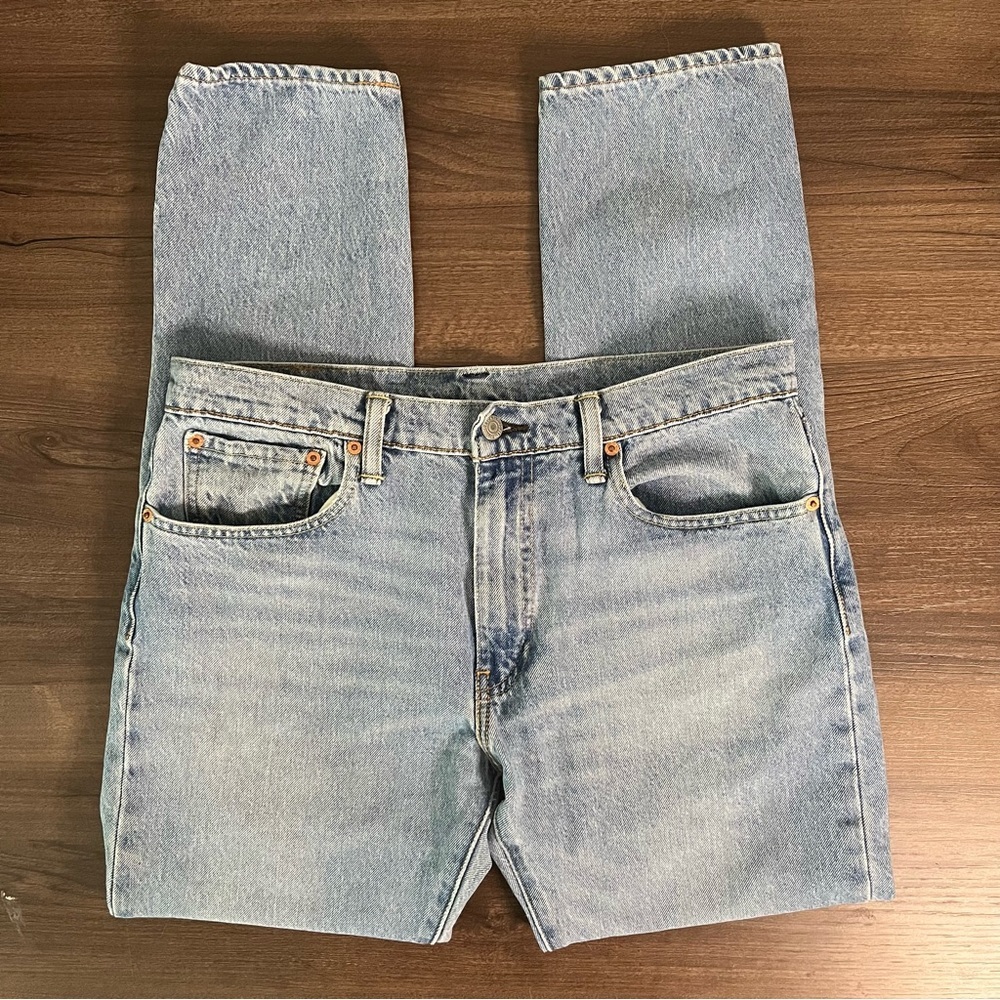 Levi's 512 Light Wash Slim Taper Jeans - Picture 3 of 9